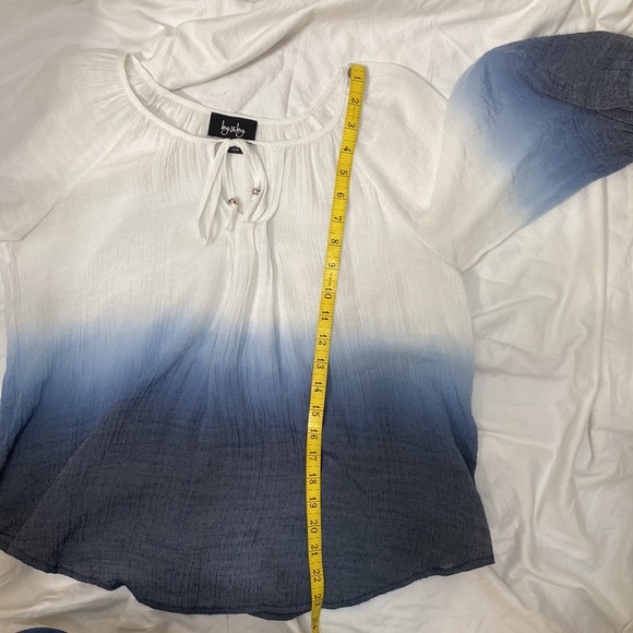 Women’s By and by ombré white and blue half sleeve flowy blouse. Size Small - Picture 11 of 11